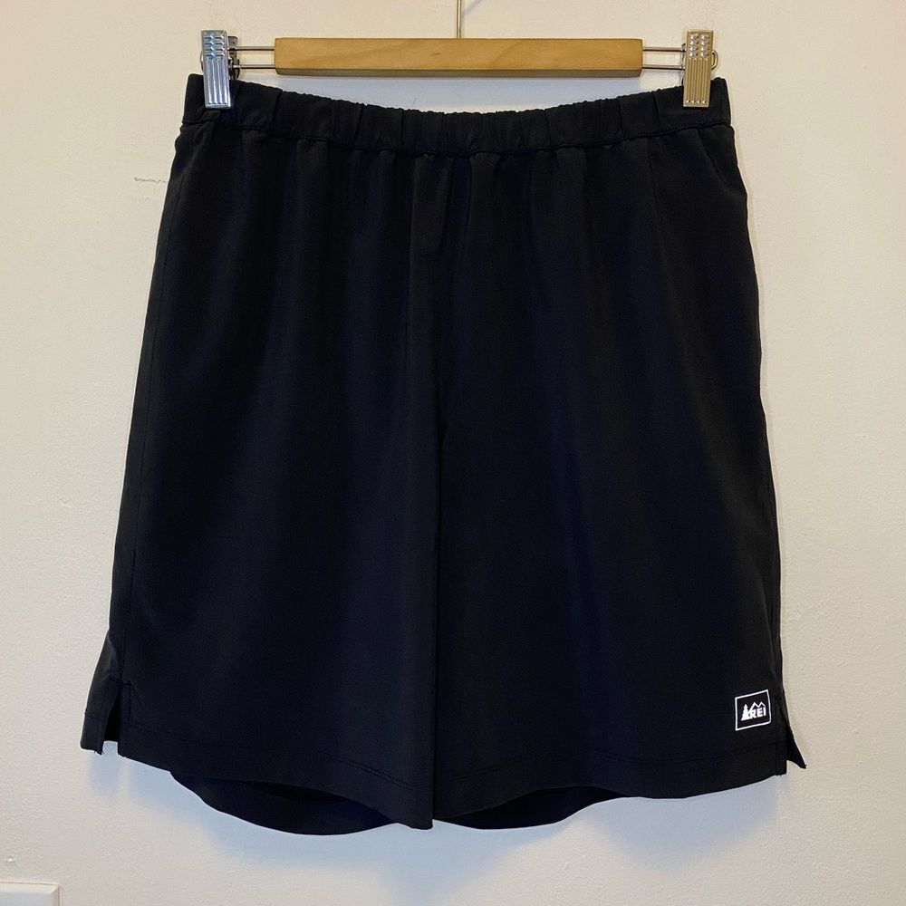 REI Co-op Men’s Lined Active Shorts 8” in Black Sz Small